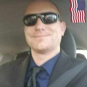 Meet your Posher, Joshua